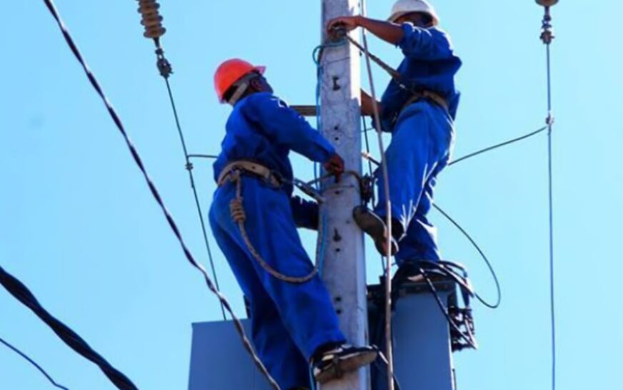 Eau et électricité à Madagascar : Quand le bricolage montre ses limites